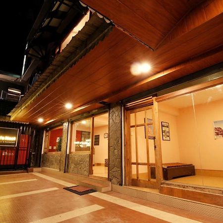 Hotel The Griffon'S Nest Gangtok Esterno foto