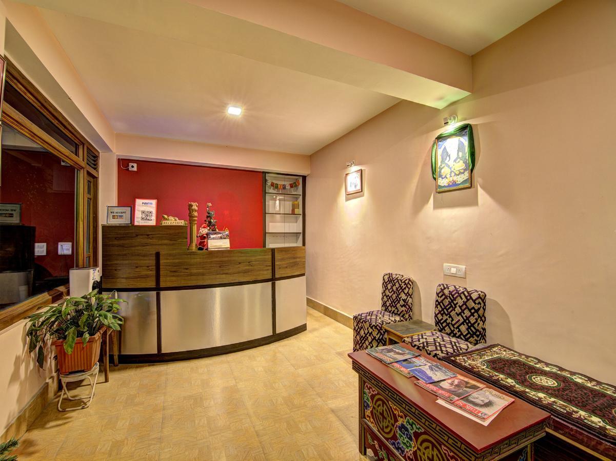 Hotel The Griffon'S Nest Gangtok Esterno foto