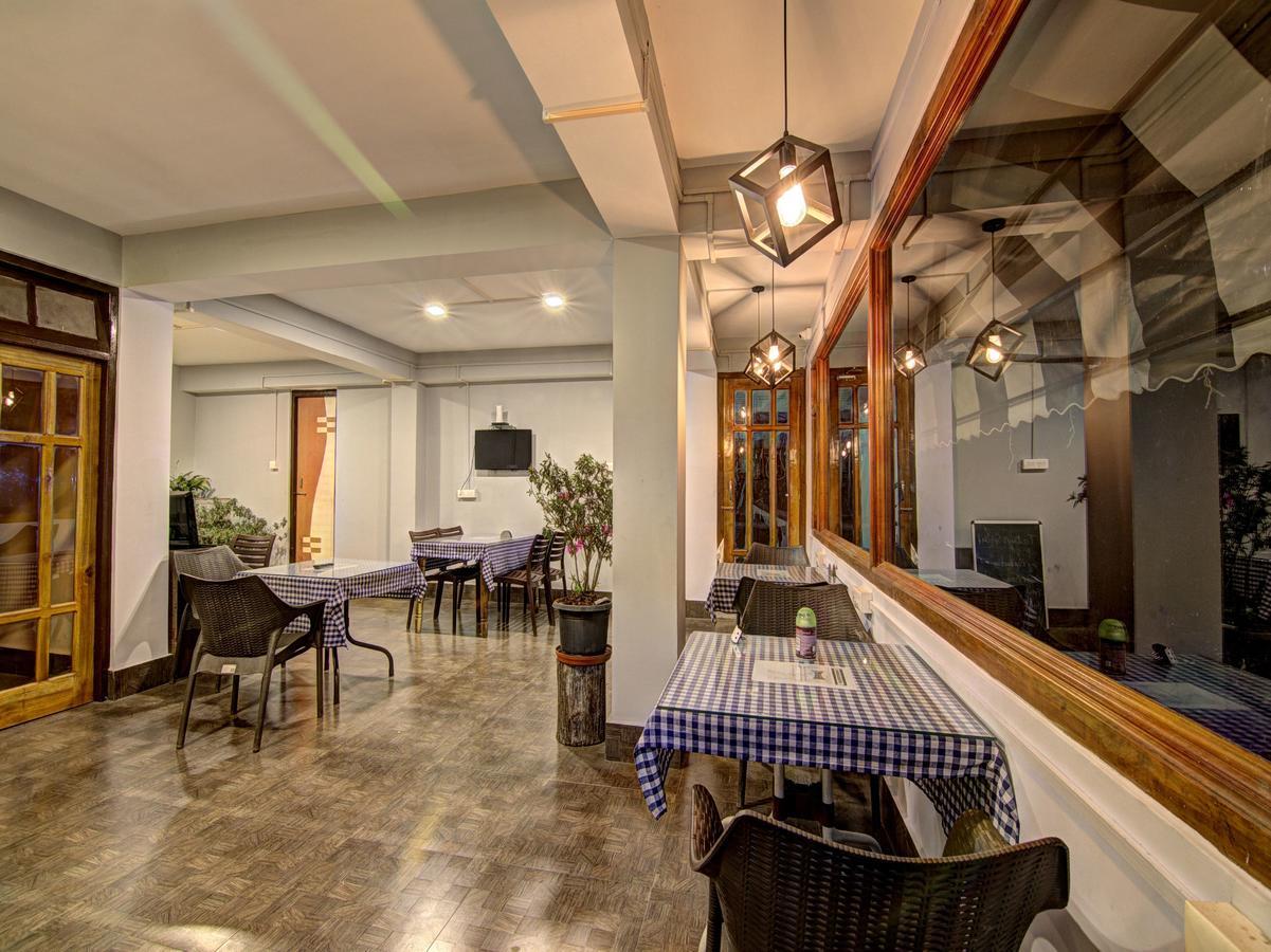 Hotel The Griffon'S Nest Gangtok Esterno foto